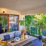 Seasons Raw Nest-adults Only Apartament *