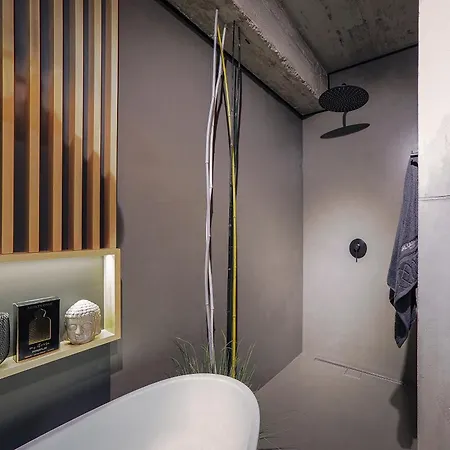 Seasons Raw Nest-adults Only *