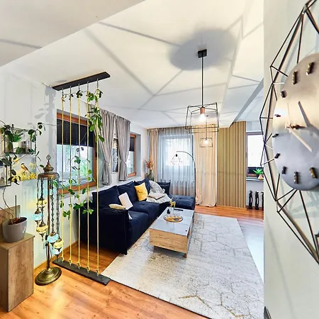 Seasons Raw Nest-adults Only *