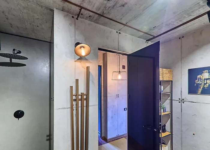 公寓 Seasons Raw Nest-adults Only *